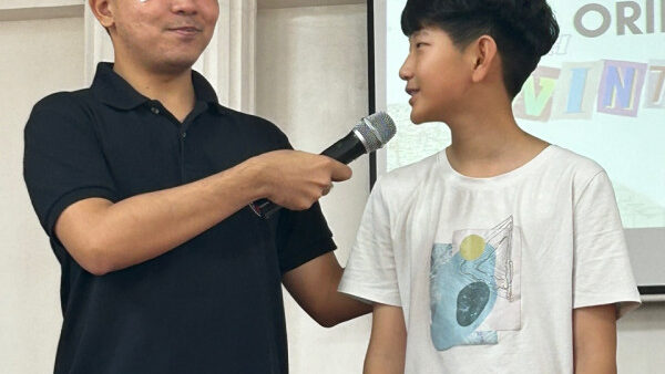 thumb-977659018_TqH1BZzO_eb784b1df7dc0286637898edf22f5dae3dd807f9_600x800.jpg