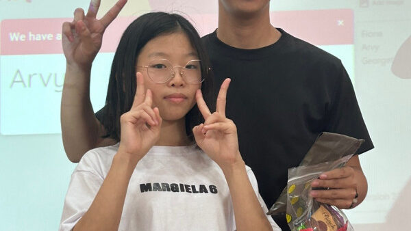 thumb-977659018_oGVQEqp1_0900848b4d9b7a07a0707e9b4af01a83cb69ff28_600x800.jpg