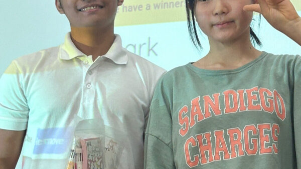 thumb-977659018_tkd3HqrL_519323fa6a3058cdcd583ea5baa53afed1a788f5_600x800.jpg