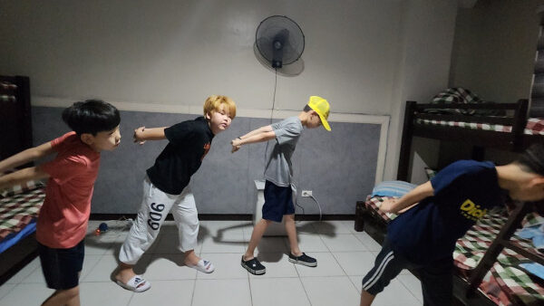 thumb-977659018_u75nesqw_b9b3e12affcf13ab9683b3abc4355ff3300d74d0_600x600.jpg
