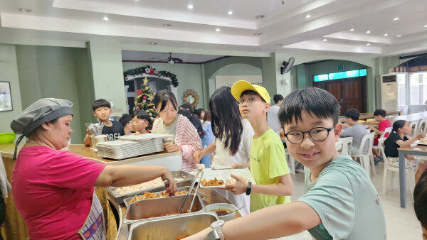 thumb-977659018_xLkrUHas_47c62b5142100a6d85e975dfd50537fa6c17c2c2_600x450.jpg