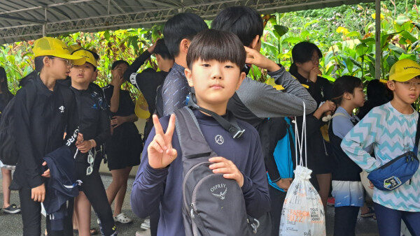 thumb-977659018_QwLcGguN_03108b6ab1148483466c54f27cf1abf045fbd307_600x450.jpg