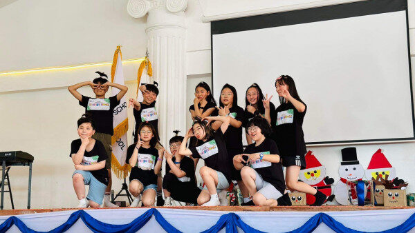thumb-977659018_cHxG78Ui_494b1dc2e135c8cd735e5caf0f99cea1b81d976a_600x450.jpg