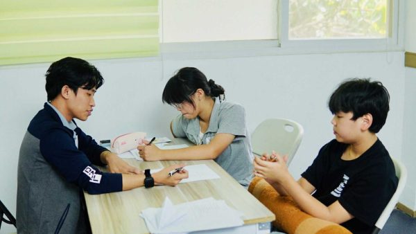 a82babc7-59f5-4751-b89e-7b72beb297f3.jpg